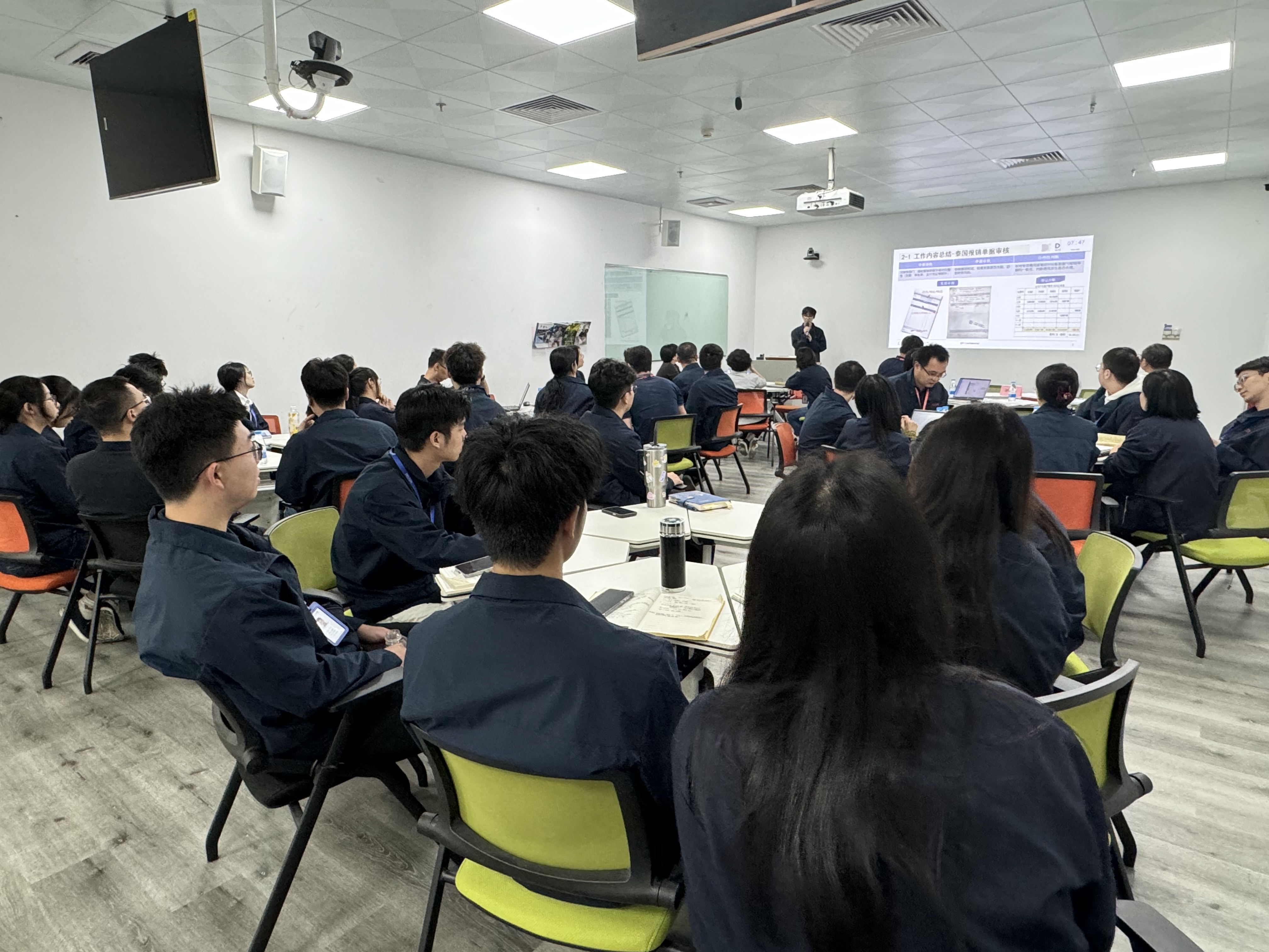 看见必赢亚洲生力军——2025届管培生述职汇报